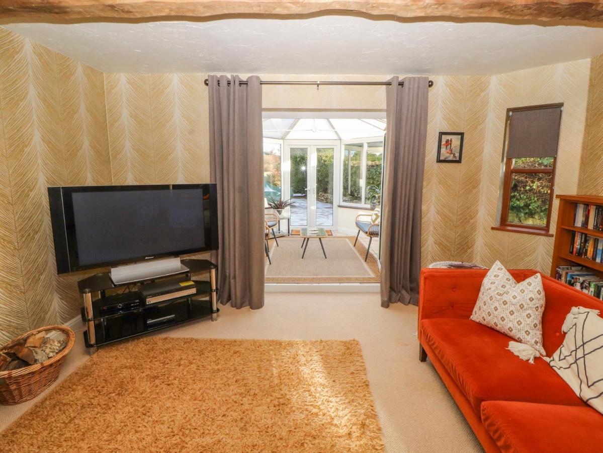 Clerk Beck Cottage อัลเวอร์สตัน ภายนอก รูปภาพ