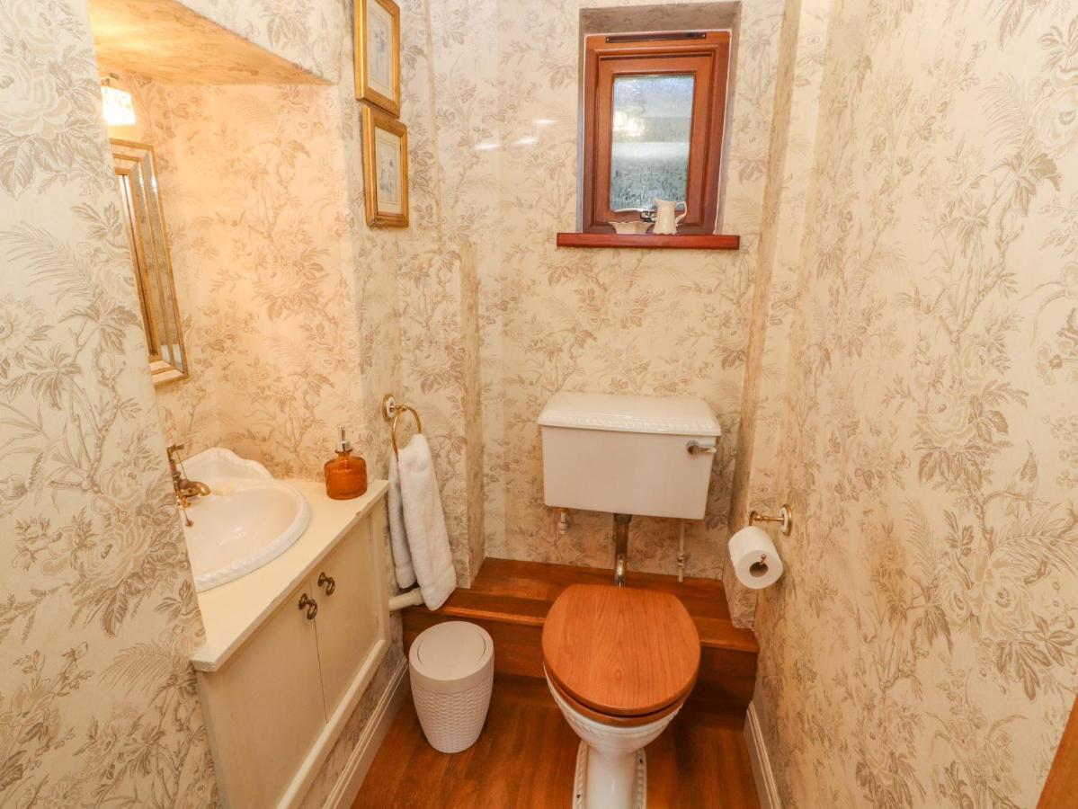 Clerk Beck Cottage อัลเวอร์สตัน ภายนอก รูปภาพ