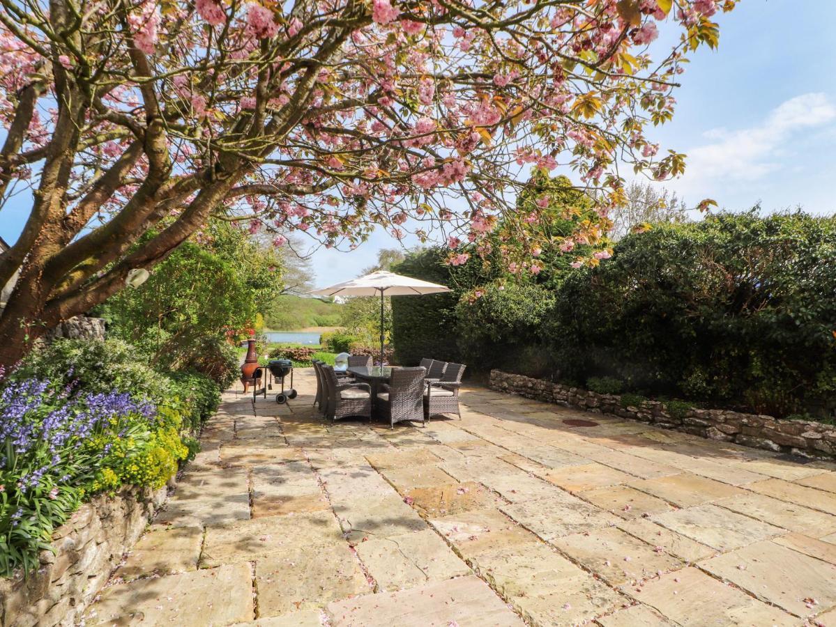 Clerk Beck Cottage อัลเวอร์สตัน ภายนอก รูปภาพ